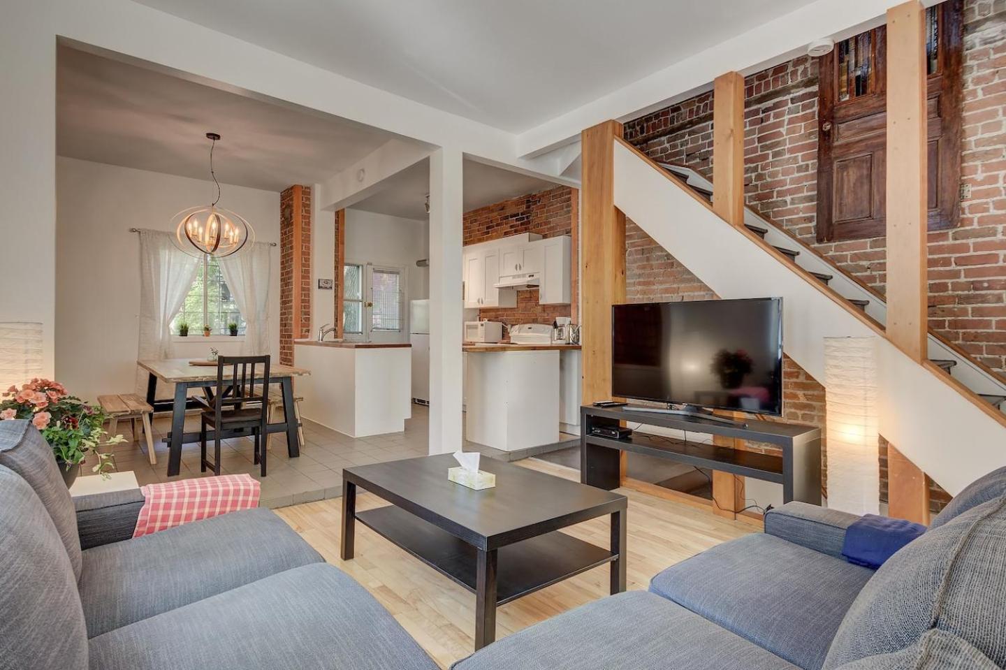 Perfect For Groups Big Livingroom 2 Backyard 3Br Montreal Exteriér fotografie